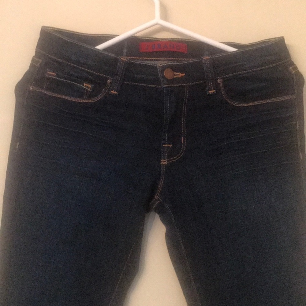 “J BRAND“ Dark Wash Ladies Jeans. - Picture 4 of 9